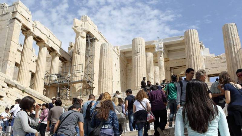 Η Ελλάδα πρώτος τουριστικός προορισμός για τους Ρουμάνους και το 2020