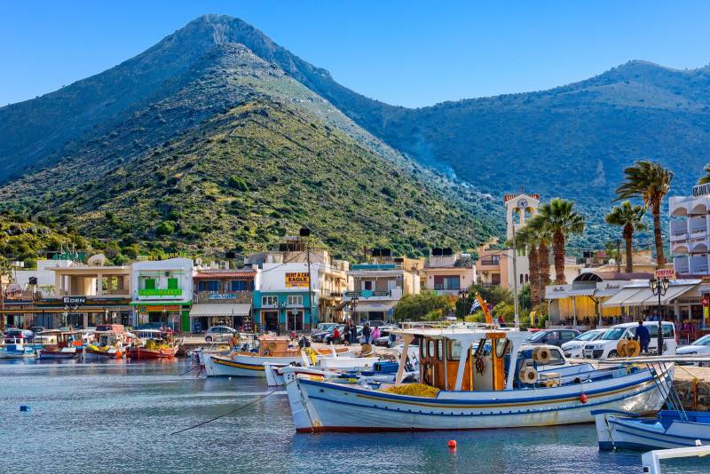 CNT: Τέσσερα ελληνικά νησιά στα καλύτερα του κόσμου (pics)