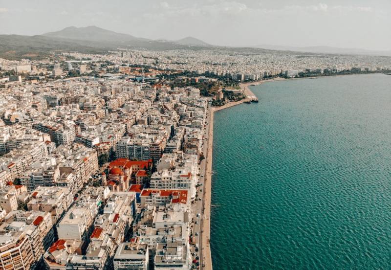 Thetravel: Η Θεσσαλονίκη ανάμεσα στους 10 πιο οικονομικούς ευρωπαϊκούς προορισμούς για ταξίδια τον Οκτώβριο (pics)