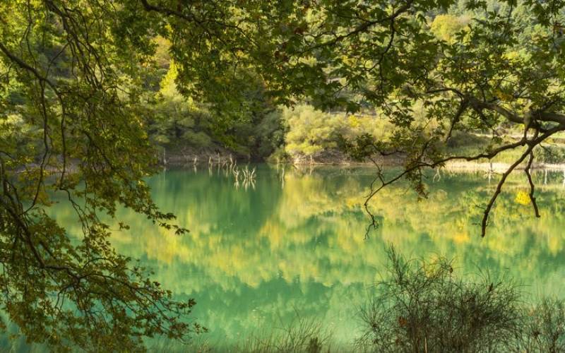 Λίμνη Τσιβλού - Ένα στολίδι της φύσης (Βίντεο+φωτογραφίες)