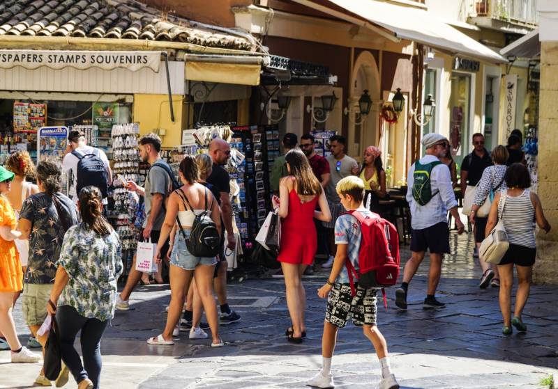 Η Ελλάδα στην κορυφή της τουριστικής ζήτησης στη Σερβία