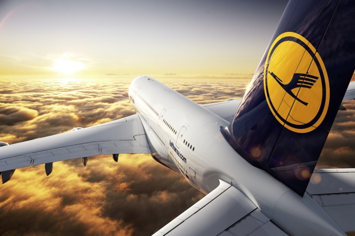 H Lufthansa σημειώνει ρεκόρ ακριβείας πτήσεων το 2013