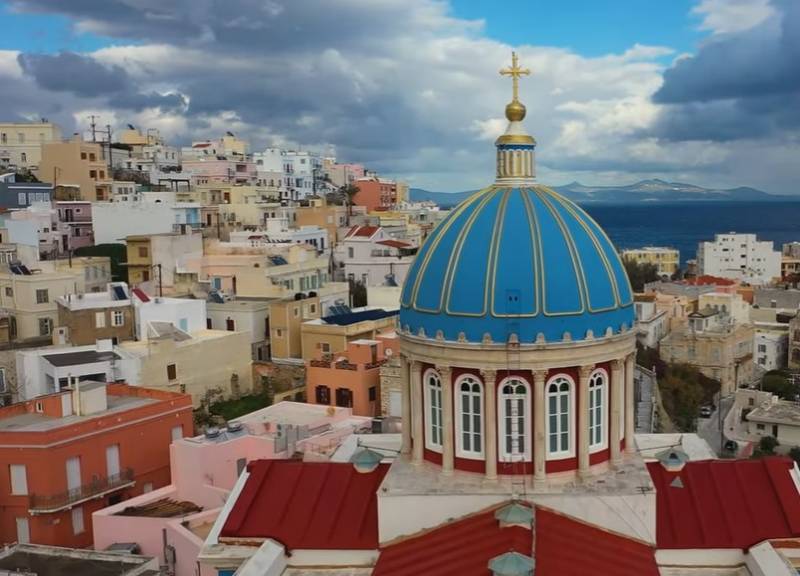 Ερμούπολη Σύρου: Η πολύχρωμη πρωτεύουσα των Κυκλάδων (Βίντεο)
