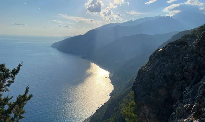 Κρήτη: Ο Guardian αποθεώνει τα Λευκά Όρη και τα Σφακιά