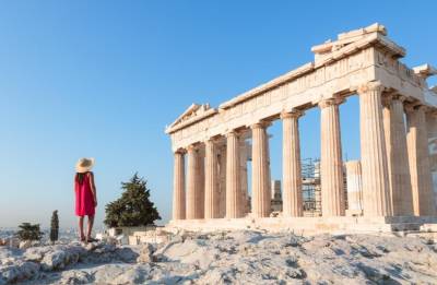 Το Forbes αποθεώνει την Αθήνα: Ιδανική επιλογή για τον κλασικό τουρίστα αλλά και για τον αυθεντικό ταξιδιώτη
