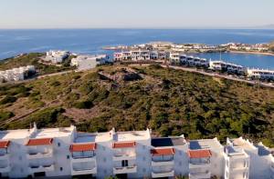 Λαυρεωτική Ριβιέρα: Το «νησί της Αττικής» (Βίντεο)