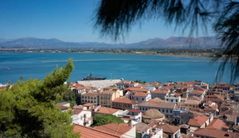 CNN: Το Ναύπλιο στη λίστα με τις 15 πιο όμορφες πόλεις της Ευρώπης (pics)