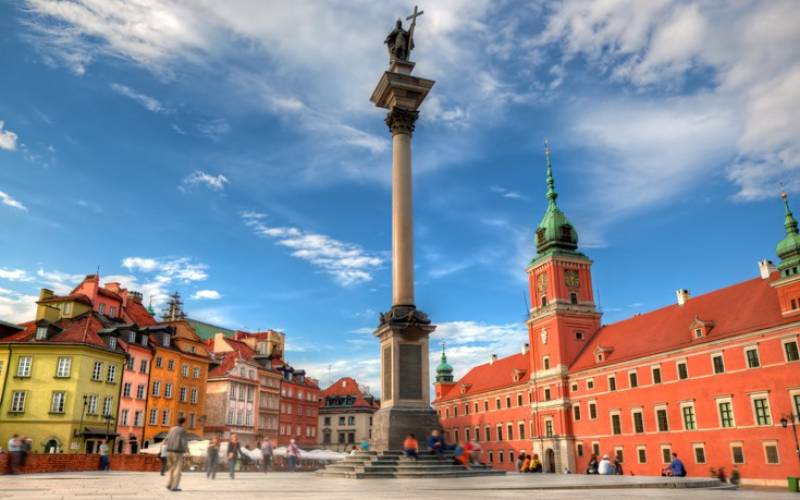 Βαρσοβία: Ένας πανέμορφος ταξιδιωτικός προορισμός στην Πολωνία (Βίντεο+φωτογραφίες)