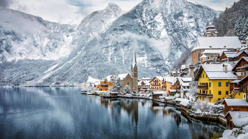Conde Nast Traveler: 21 ευρωπαϊκές πόλεις που είναι ακόμα καλύτερες το χειμώνα (pics)