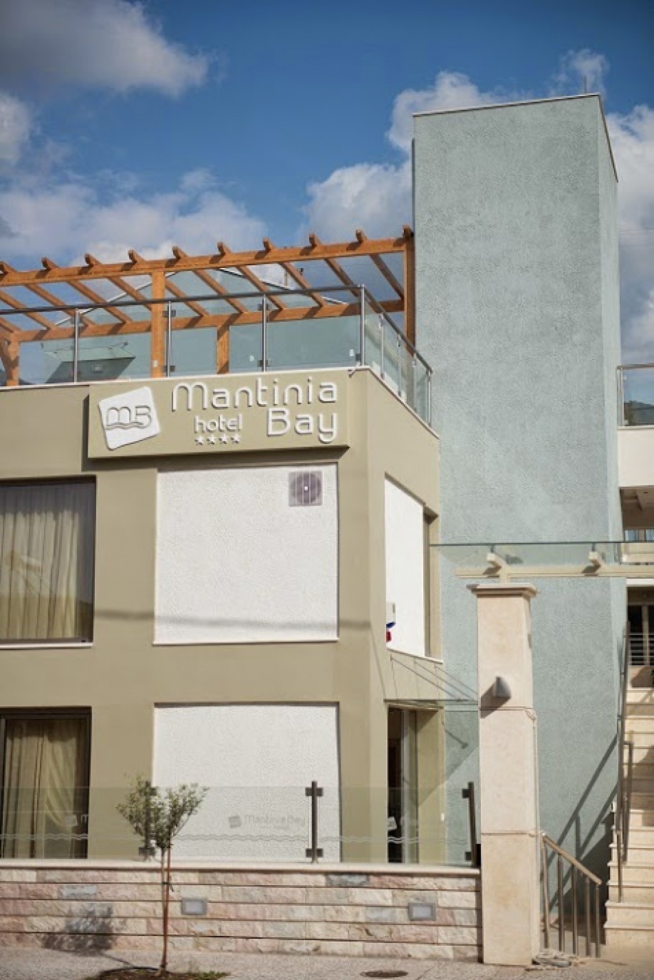 Mantinia Bay: Λίγο πριν το Πάσχα ανοίγει το νέο ξενοδοχείο στη Μικρή Μαντίνεια