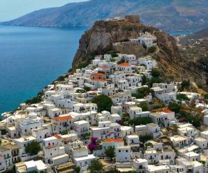 Παραθαλάσσιοι προορισμοί ιδανικοί για διακοπές με παιδιά - Από τα καταπράσινα νησιά του Ιονίου μέχρι τις ειδυλλιακές Κυκλάδες (Φωτογραφίες)