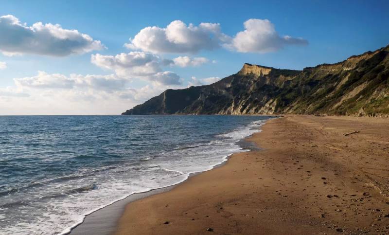 Κέρκυρα: Οι καλύτερες παραλίες που πρέπει να επισκεφθείτε (Φωτογραφίες)