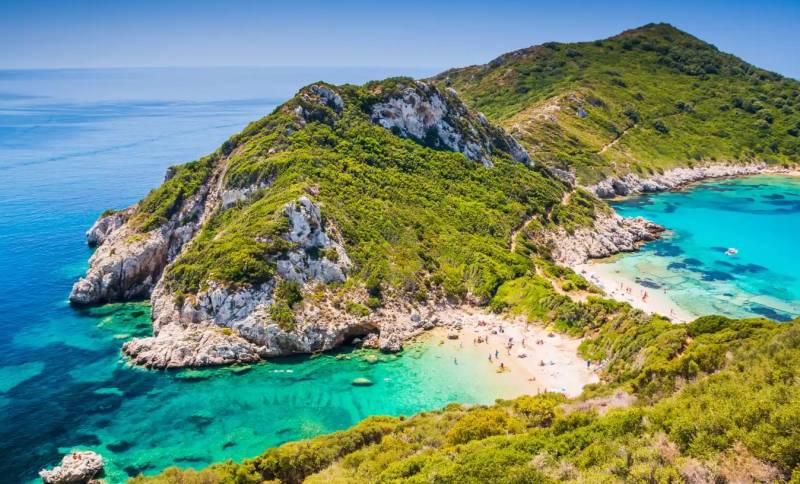 Οι 10 καλύτερες ελληνικές παραλίες σύμφωνα με τους αναγνώστες του Guardian (pics)