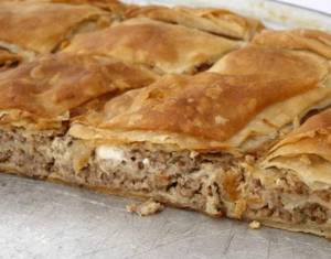 Παραδοσιακή κιμαδόπιτα της γιαγιάς