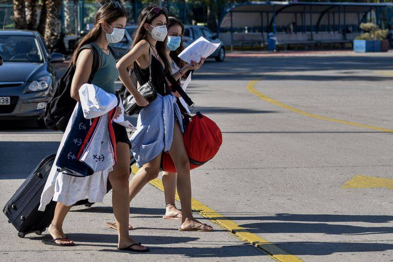 Πώς πάμε στα νησιά από την Παρασκευή 14 Μαΐου - Τα έγγραφα που χρειάζονται