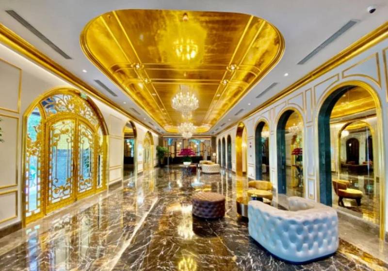 Βιεντάμ: Ανοιξε το πρώτο «χρυσό» ξενοδοχείο - Πόσο κοστίζουν τα δωμάτια (φωτο)