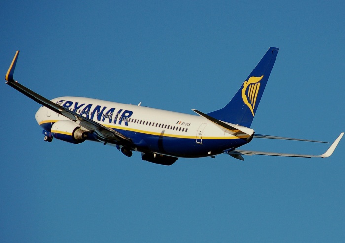 Ryanair: Νέα δρομολόγια και υπηρεσίες