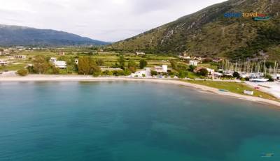 Πλαταριά: O όμορφος παραθαλάσσιος οικισμός της Θεσπρωτίας (Βίντεο)