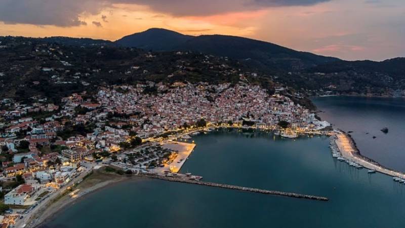 Σκόπελος: Οι Γερμανοί «ανακαλύπτουν» τον πιο πράσινο «μυστικό» προορισμό της Ελλάδας για το 2026