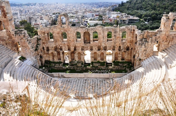 Το Ηρώδειο στα πιο θεαματικά θέατρα του κόσμου