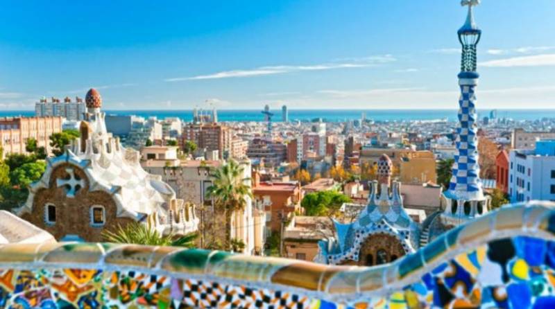 Νέο τουριστικό ρεκόρ για την Ισπανία το 2018