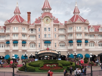 Γίνε πάλι παιδί στη Disneyland στο Παρίσι!