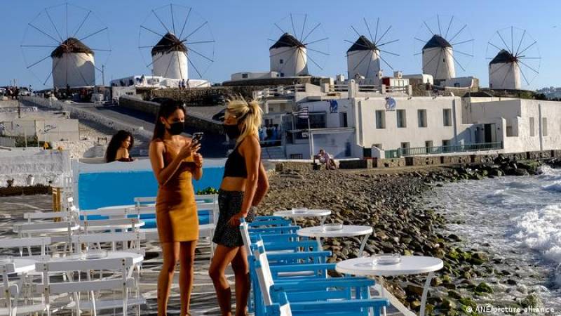 Handelsblatt: H Ελλάδα είναι ο ακριβότερος προορισμός στη Μεσόγειο