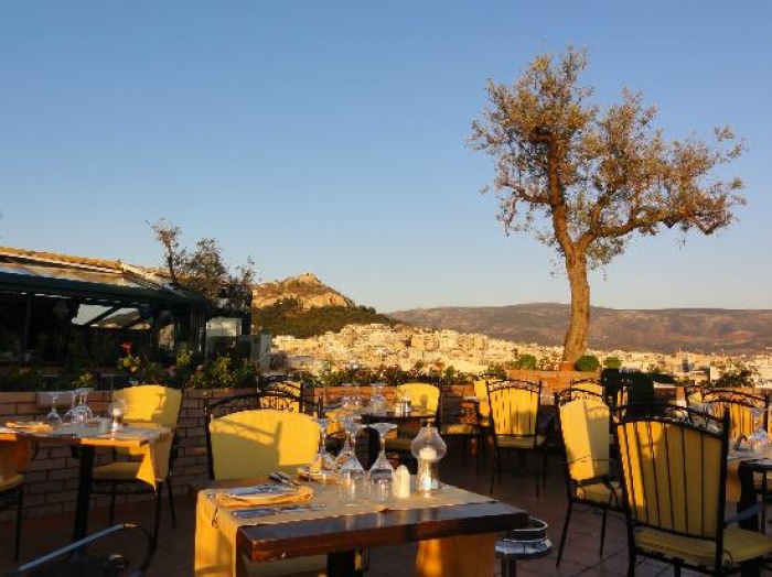 Τιμητική διάκριση από το ΤripΑdvisor για το Olive Garden του Titania