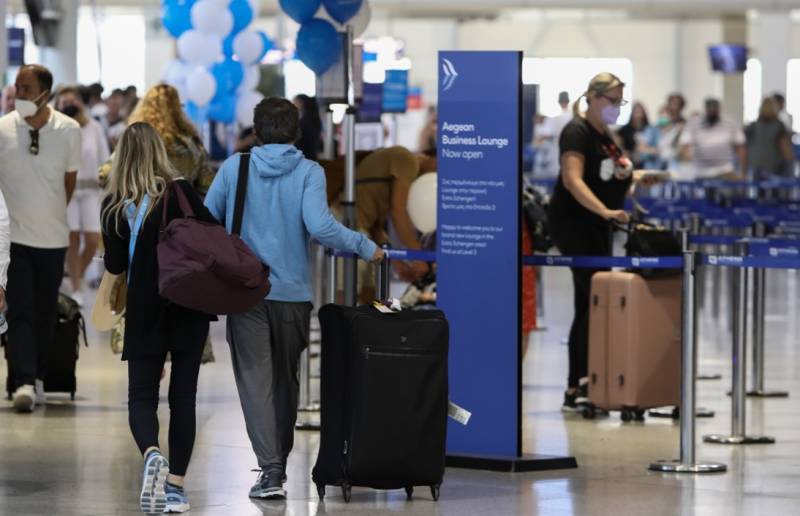 Στα ύψη το 2022 η επιβατική κίνηση στα 14 περιφερειακά αεροδρόμια - Τι αναφέρει η Fraport Greece