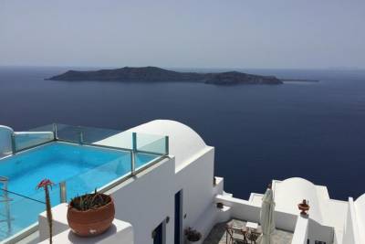 Οι Βρετανοί «ψηφίζουν» Ελλάδα - Μαζική αύξηση στις κρατήσεις για το καλοκαίρι
