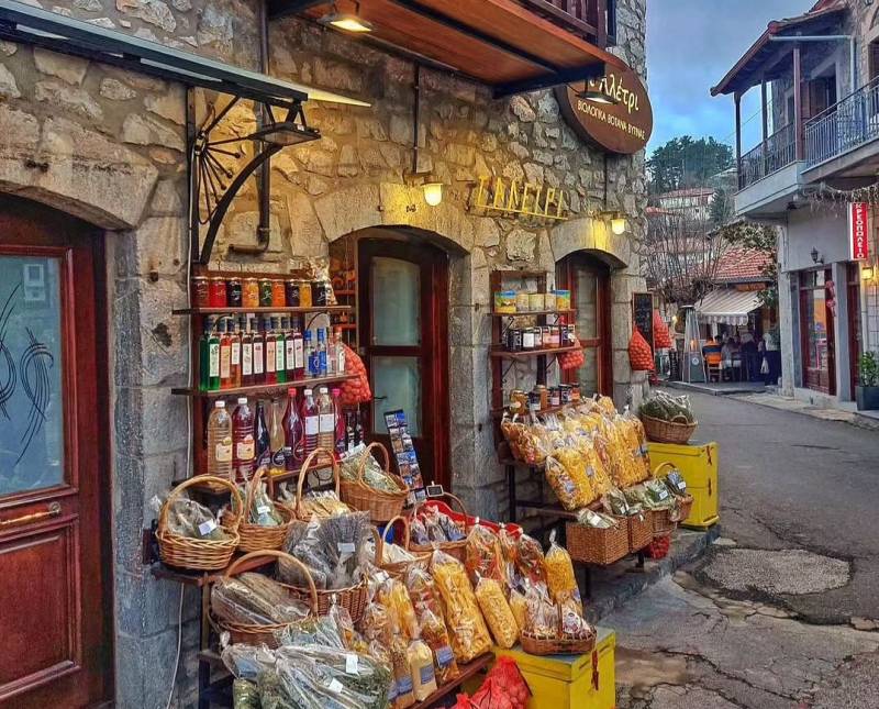 Δροσερή φύση, περίπατοι στα βουνά και γαστρονομικές εμπειρίες - Προορισμοί στην Ελλάδα για τον Οκτώβριο (Φωτογραφίες)