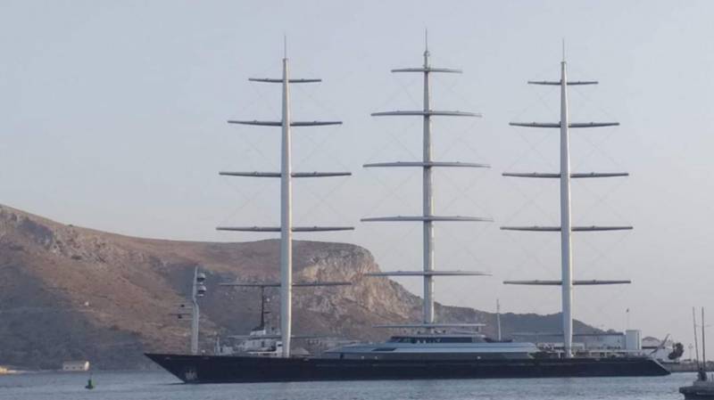Στη Λέρο το «Γεράκι της Μάλτας» - Εντυπωσιάζει το μεγαλύτερο ιστιοφόρο του κόσμου (φωτο)