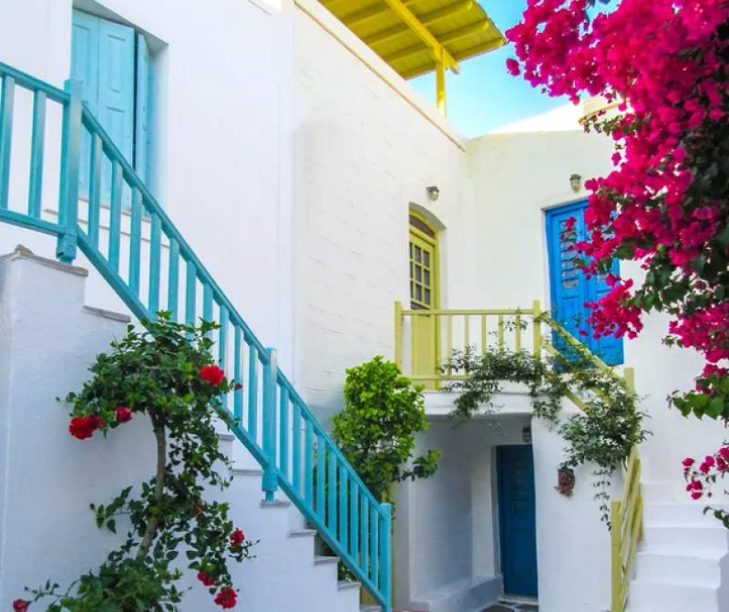 Travel+Leisure: Η Πάρος κορυφαίο νησί στον κόσμο - Τα 25 καλύτερα του κόσμου (pics)