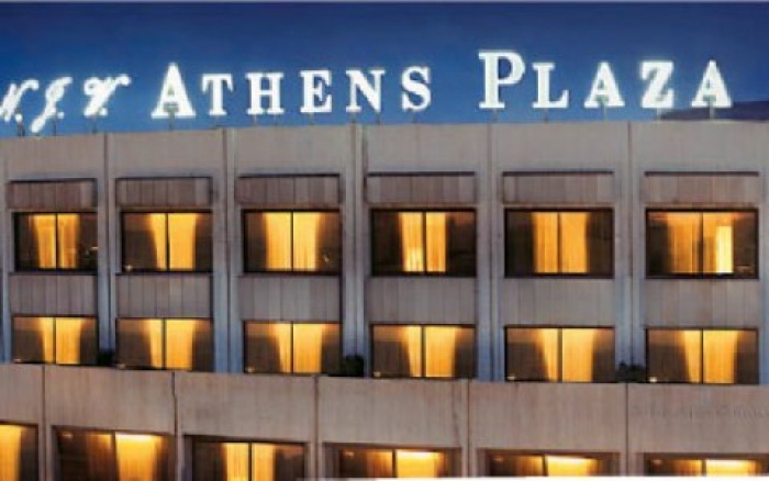 Το  NJV Athens Plaza τιμά τα ελληνικά κρασιά