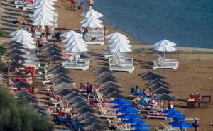 ΙΝΣΕΤΕ: Στην τρίτη θέση παγκοσμίως η Ελλάδα στον τουρισμό για ήλιο και θάλασσα