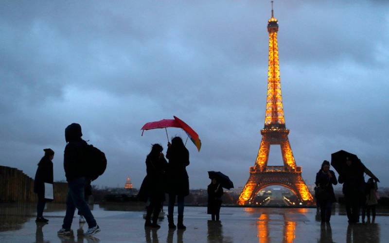 Η Γαλλία θέλει 100 εκατομμύρια τουρίστες το 2020