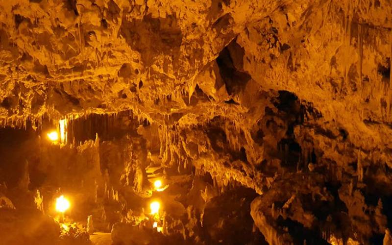 Σπήλαιο Περάματος - Ένα γλυπτό της φύσης (Φωτογραφίες)