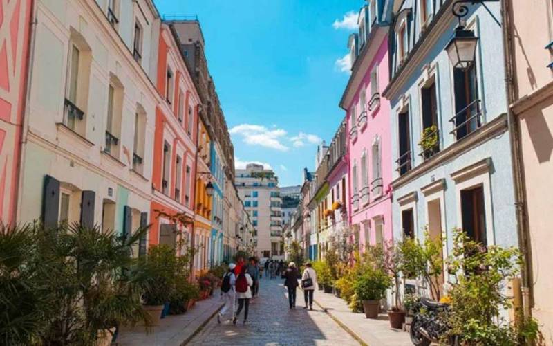 Ο δρόμος του Παρισιού που είναι παράδεισος για το Instagram αλλά... κόλαση για τους κατοίκους (pics)
