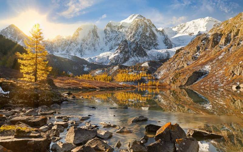 Θέαμα που «κόβει» την ανάσα - Τα χρυσά Όρη Αλτάι της Ρωσίας (Βίντεο+φωτογραφίες)