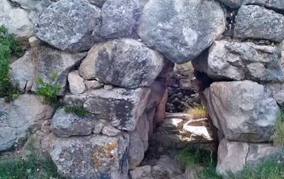 Η αρχαιότερη γέφυρα της Ευρώπης βρίσκεται στην Ελλάδα και χρησιμοποιείται ακόμη (Βίντεο)
