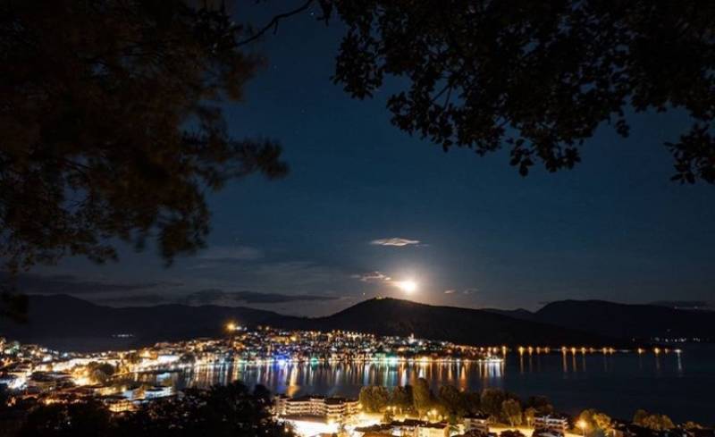 Καστοριά: Η... αθεράπευτα ρομαντική πόλη της βόρειας Ελλάδας (Φωτογραφίες)