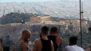 Αυξάνεται ο αριθμός των Ρώσων τουριστών που επιλέγουν την Ελλάδα για διακοπές