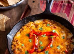 Queso fundido: Μεξικάνικο σαγανάκι με λιωμένο τυρί