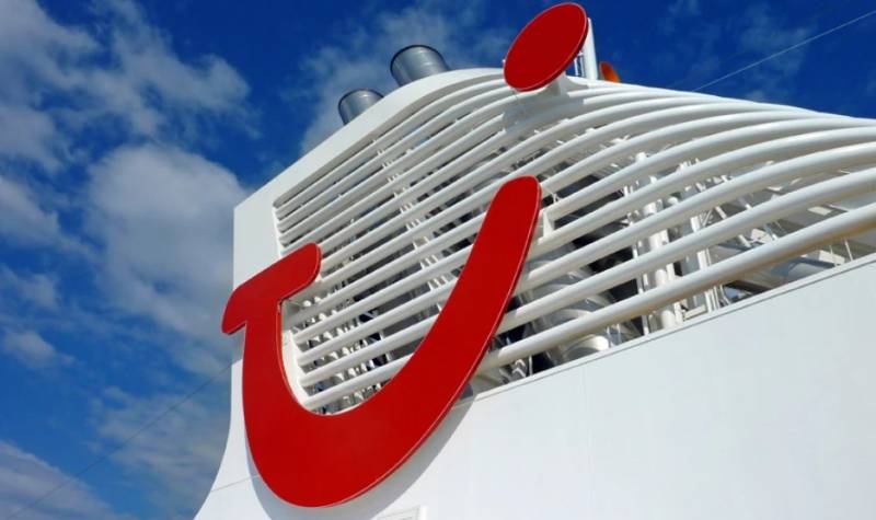 TUI Cruises: Ξεκινά ξανά τις κρουαζιέρες στα ελληνικά νησιά το καλοκαίρι