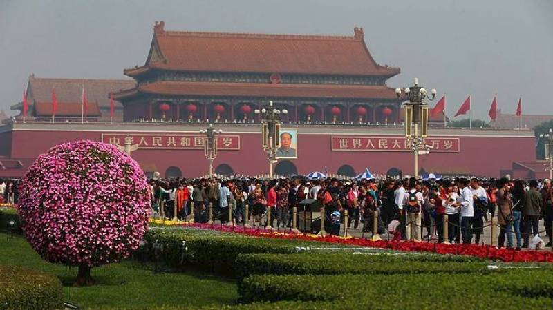 Πάνω από 297 εκατ. τουρίστες επισκέφθηκαν πέρυσι το Πεκίνο