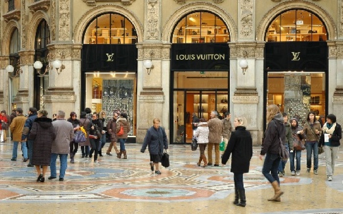12 best shopping cities