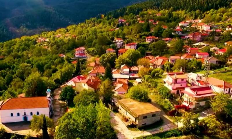 Δομνίστα: Το ιστορικό χωριό στην Ευρυτανία όπου βρήκε καταφύγιο ο Καραϊσκάκης (Βίντεο)