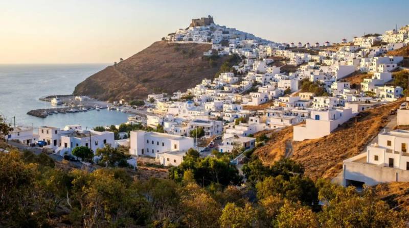 Guardian: Έξι ελληνικοί προορισμοί για ήρεμες διακοπές (pics)