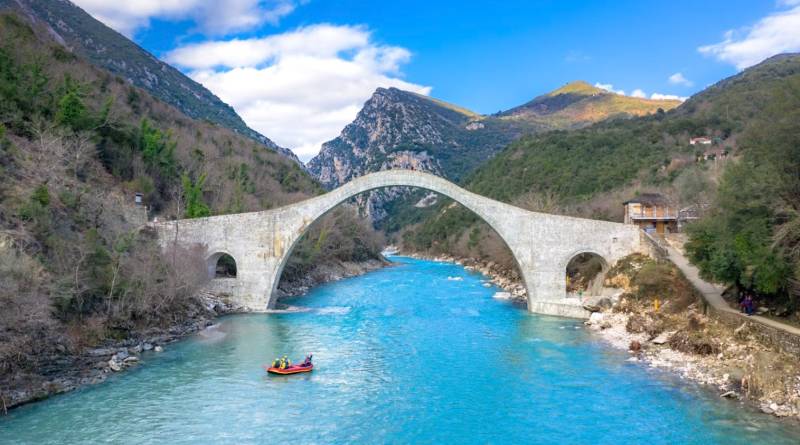 Lonely Planet: Τα 10 καλύτερα μέρη που πρέπει να δει κανείς στην Ελλάδα (pics)