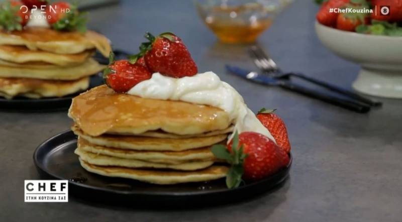 Συνταγή για αφράτα pancakes (Βίντεο)